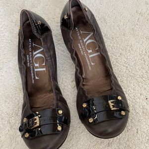 Attilio Giusti Leombruni designer Italian shoes. Kitten pumps